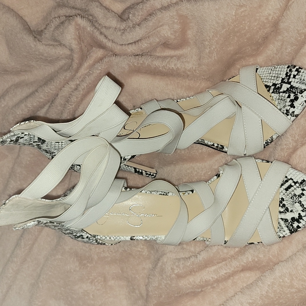 Jessica Simpson Zebra Print sz 10